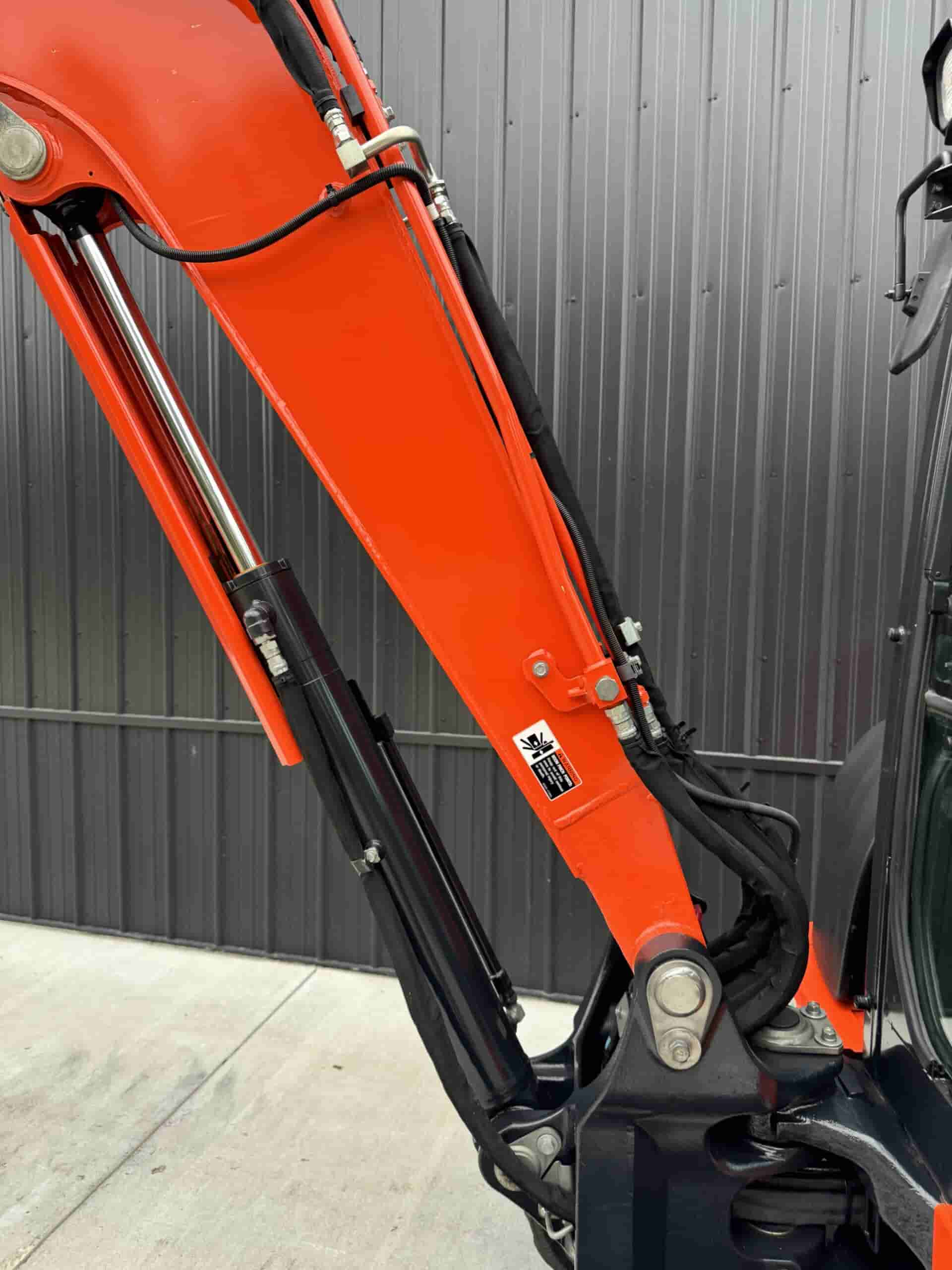 2019 KUBOTA KX040-4 CLEAN
